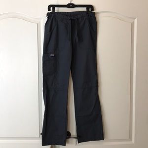 ❗️LAST CHANCE❗️ Cherokee women’s scrub pants